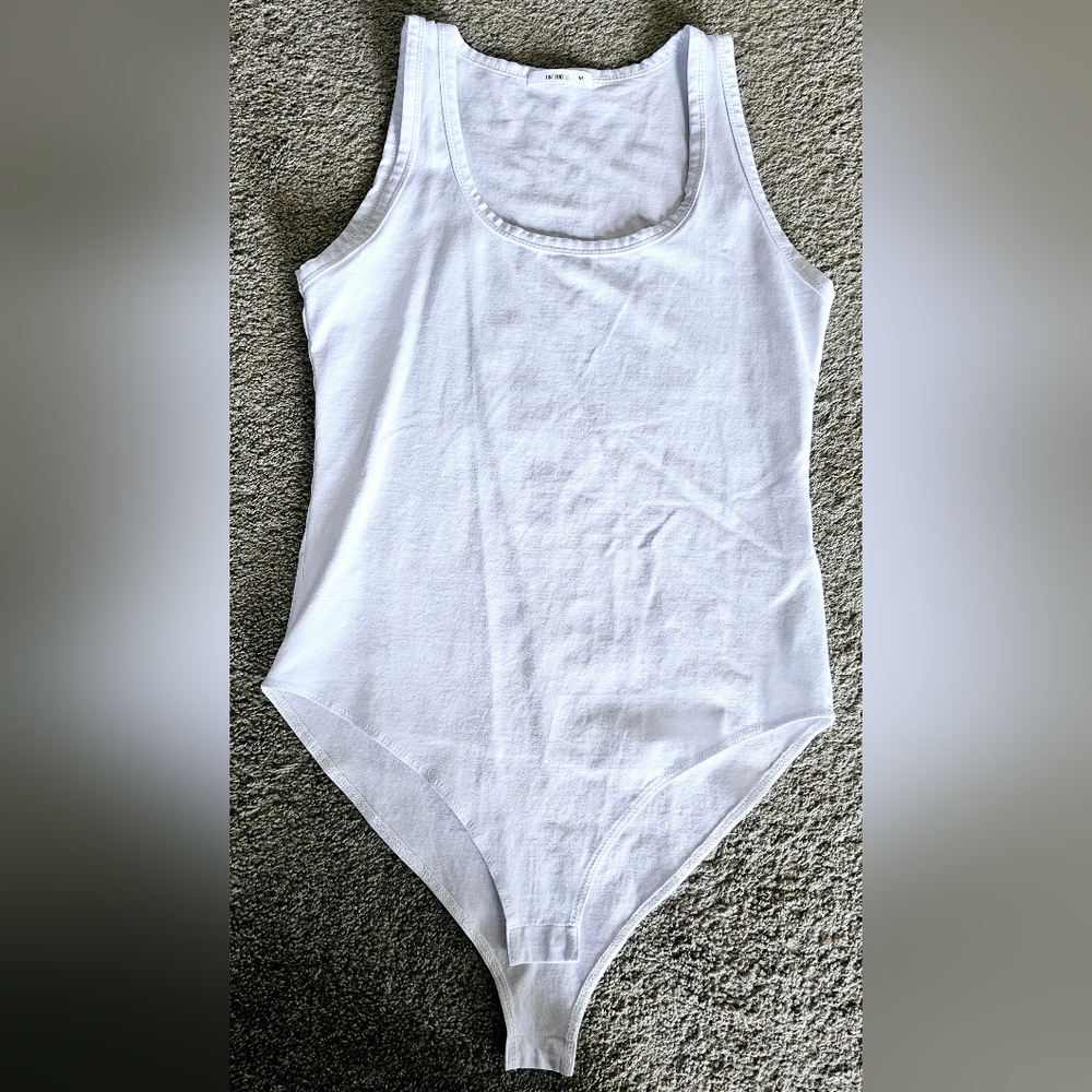 Women's white bodysuit size medium